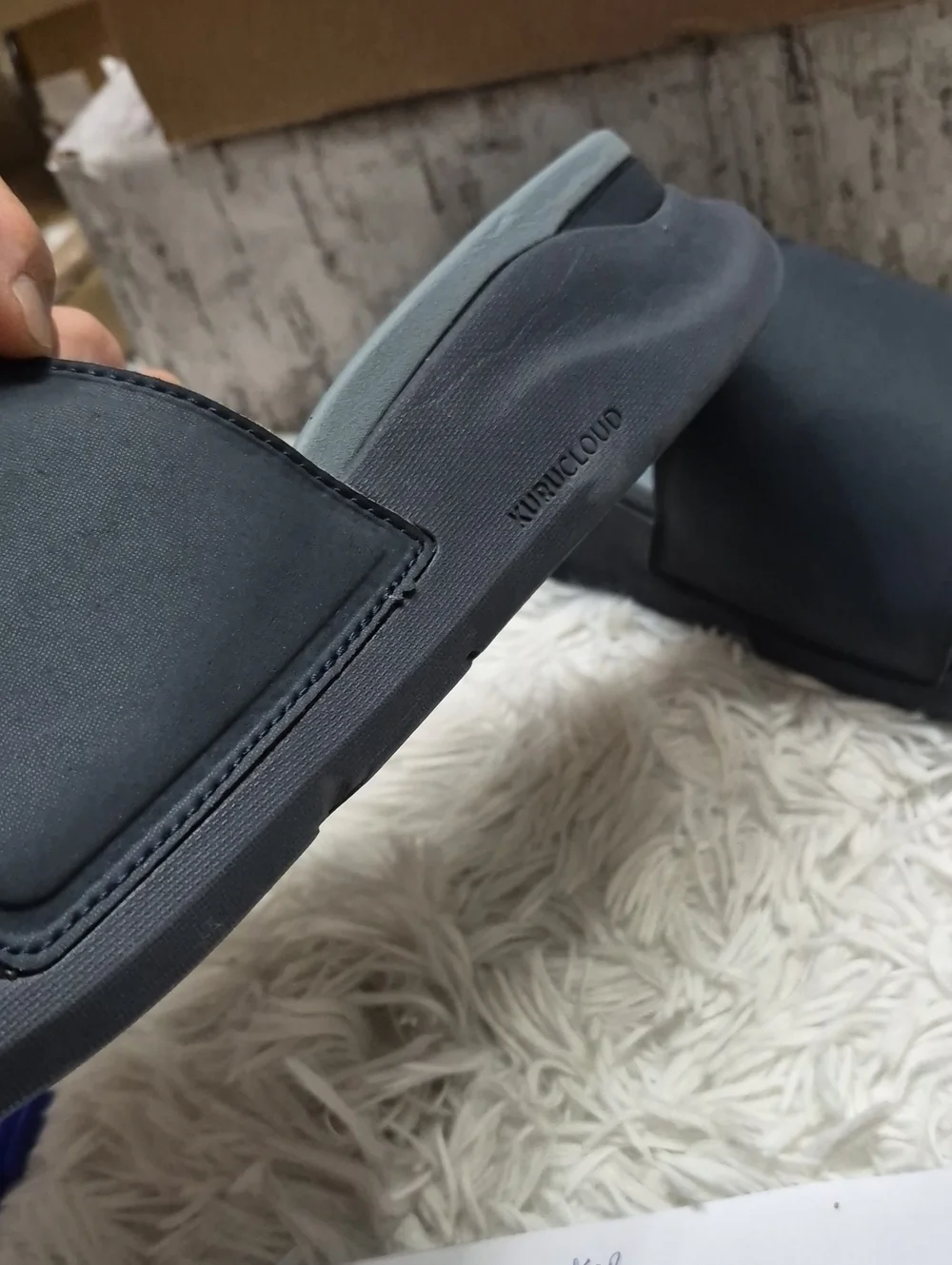 Kuru Cloud Moment Men's Sz 11 Slides Sandals 🆕️